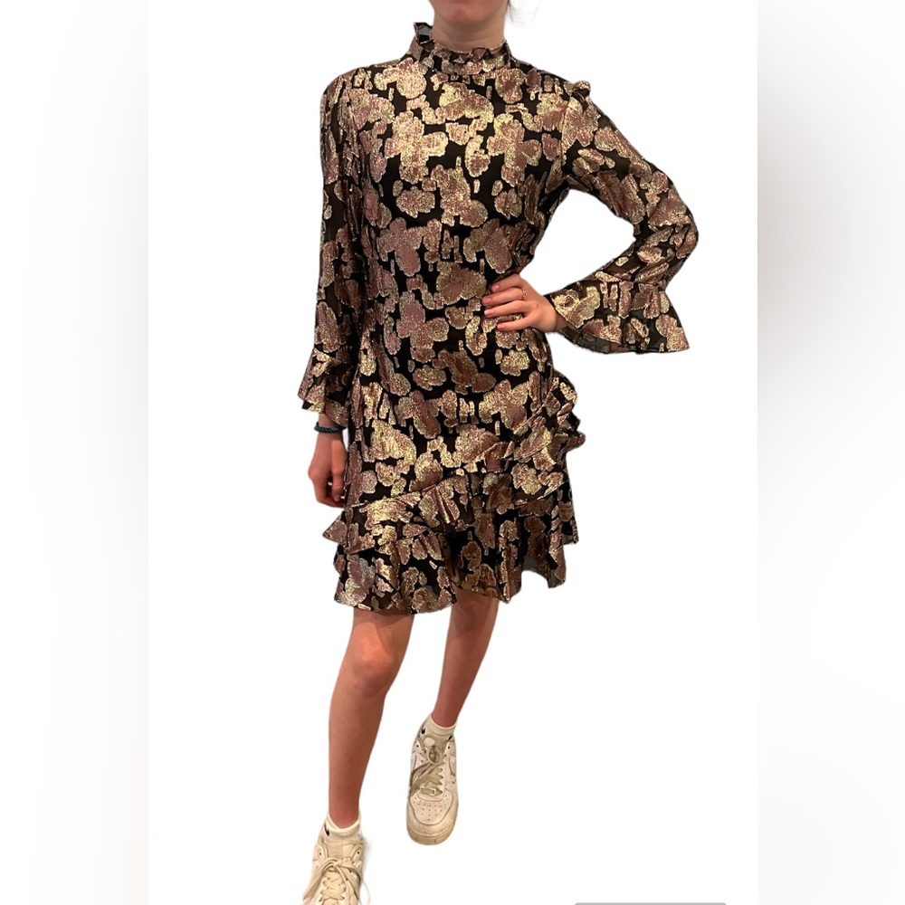 Saloni dress size 2(willing to negotiate pricing)